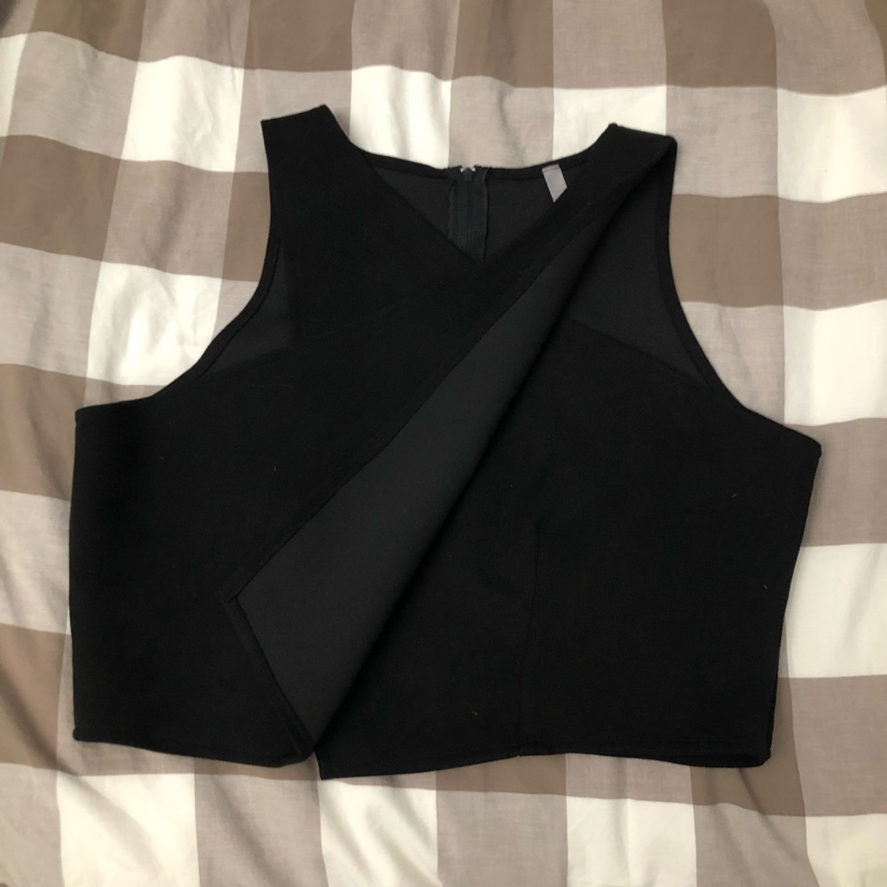 GINGER Black Structered Glam V Neck Adjustable Suede Tank-top Cropped Shirt Top